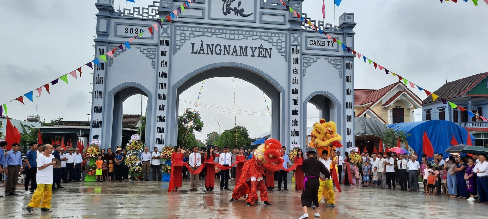 Khánh thành cổng làng Nam Yên